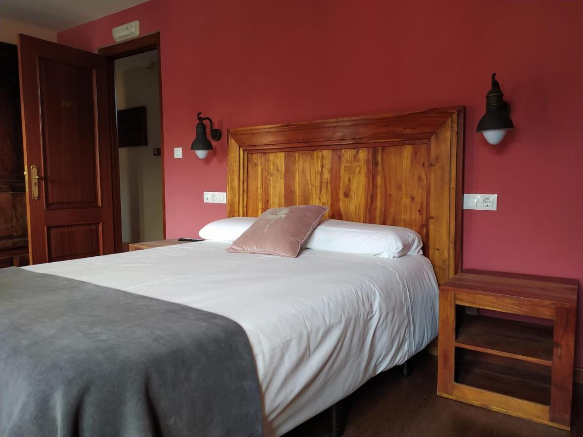 Hotel Cabo Ortegal Cariño Esterno foto