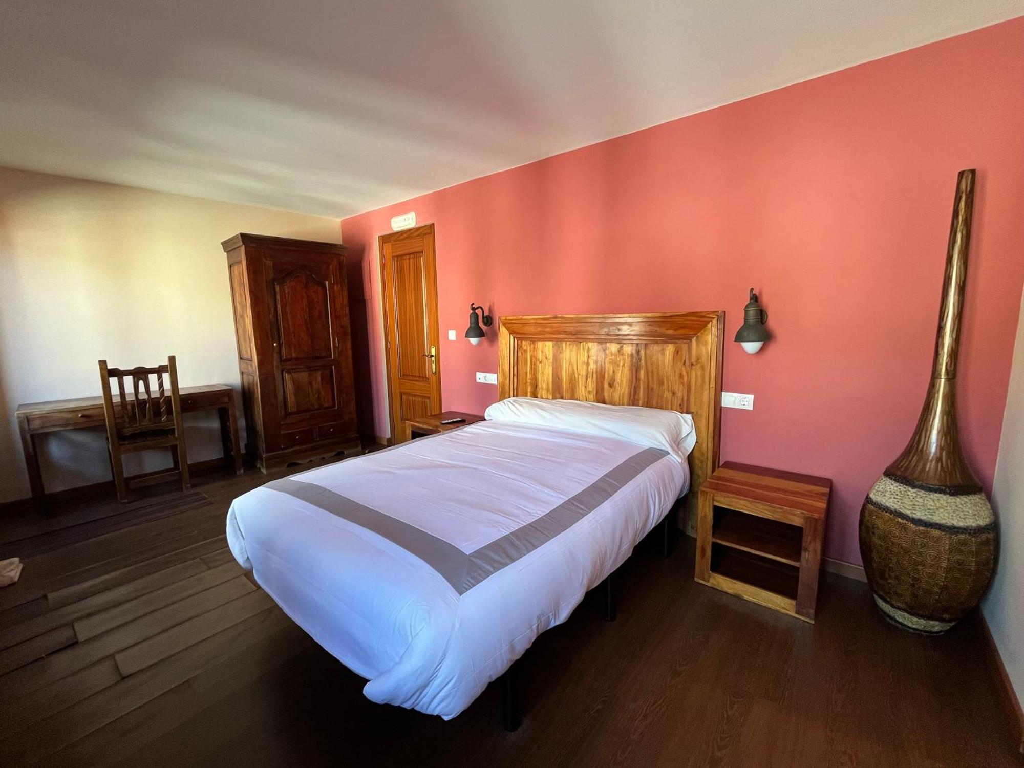 Hotel Cabo Ortegal Cariño Esterno foto
